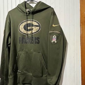 Nike Green Bay Packer Hoodie. Size L